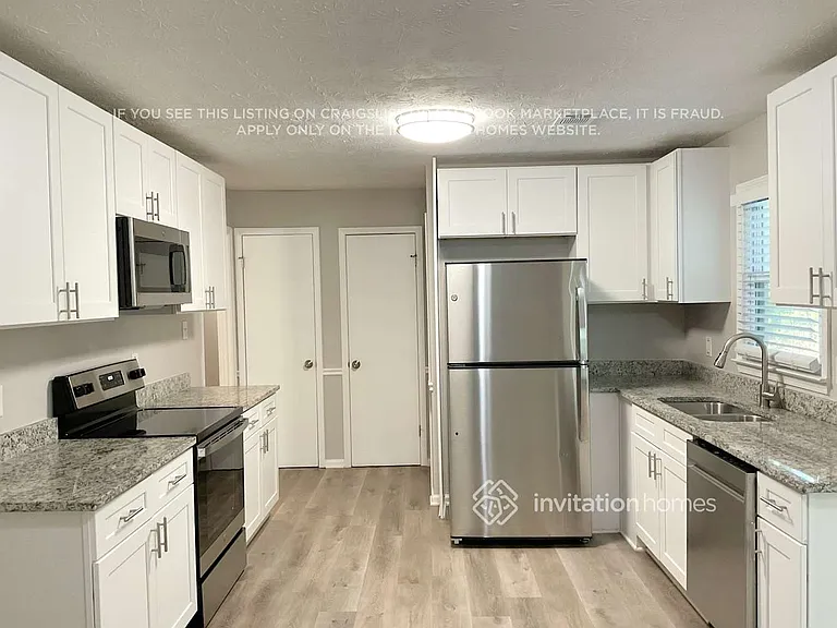 367 Summerville Dr — Photo 5