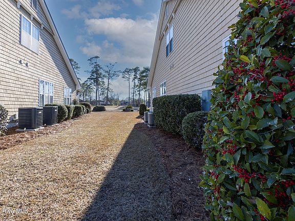 5th image of 204 Reserve Green Drive #B