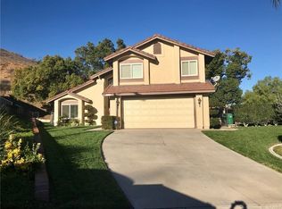 16961 Lakepointe Dr, Riverside, CA 92503