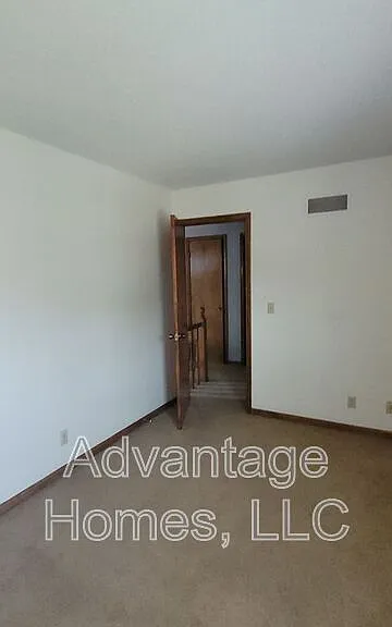 10701 W 115th Ter — Photo 33