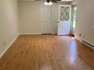 127 Hunt Rd, Columbia, CT 06237