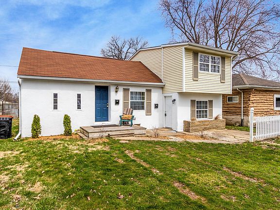 3rd image of 858/860 Idlewilde Ave