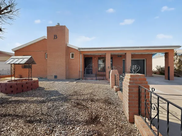 2613 San Isidro St NW, Albuquerque, NM 87104
