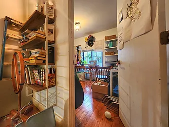 Rented by RELEASE NY