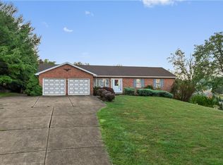 10 Munce Ridge Rd, Washington, PA 15301
