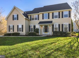 1 Wellsville Ln, Avondale, PA 19311