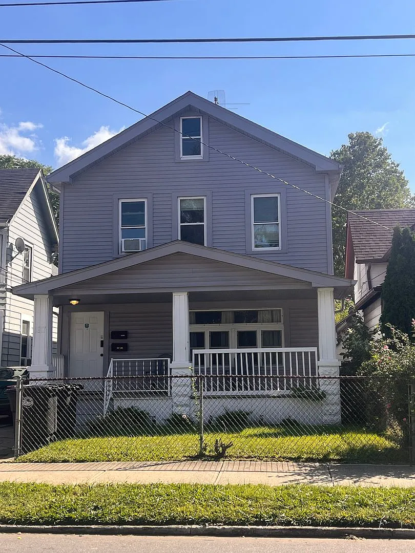 1817 Buhrer Ave #19D581130 photo 1