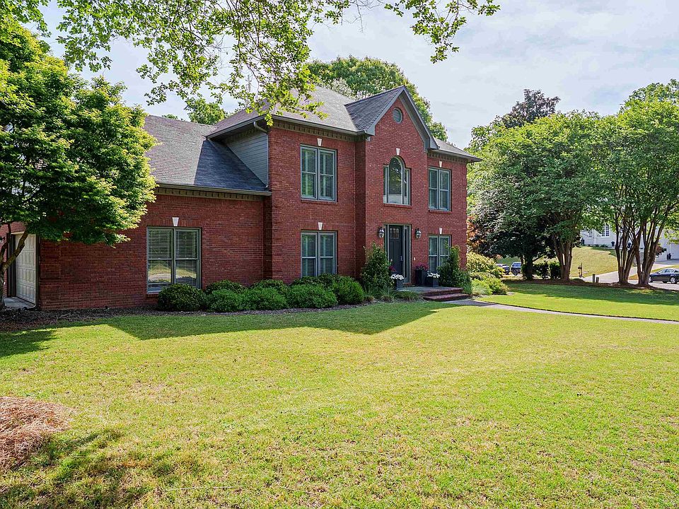 1st image of 4556 Magnolia Dr
