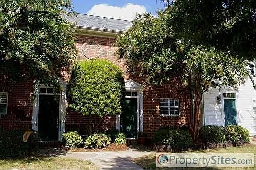 1st image of 3708 Melrose Cottage Dr
