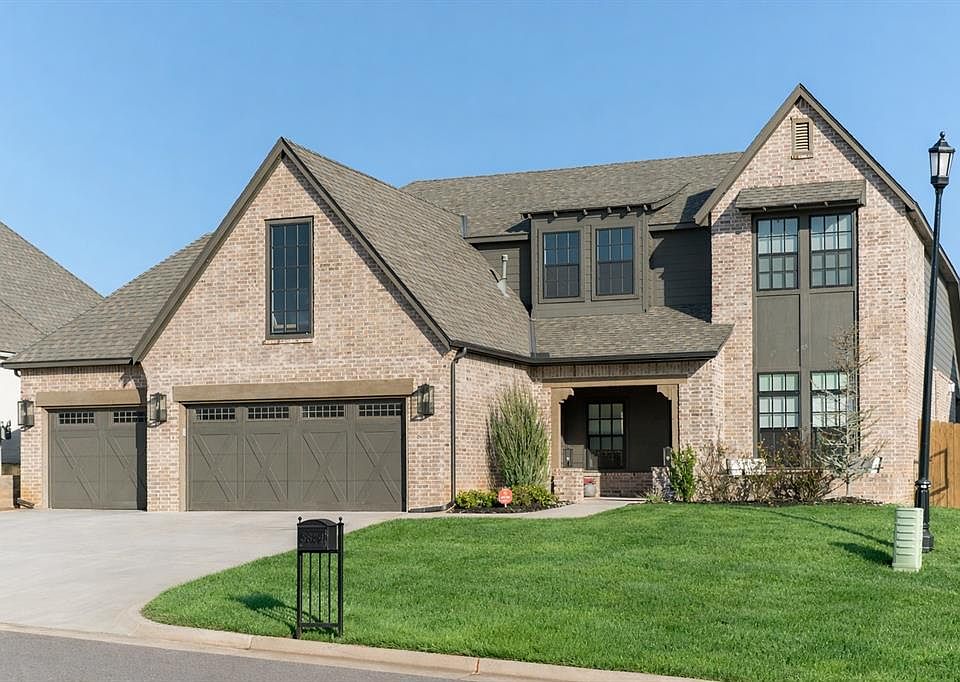 1st image of 3824 Stone Hill Ln