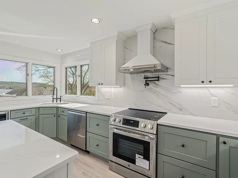 318 Cheestana Way — Photo 24