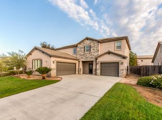2980 4th St, Sanger, CA 93657