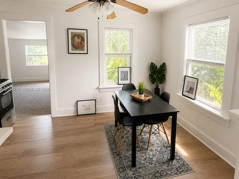 310 N Ocean Breeze #3 — Photo 13