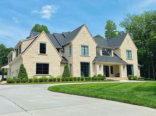 3913 Beresford Rd, Charlotte, NC 28211