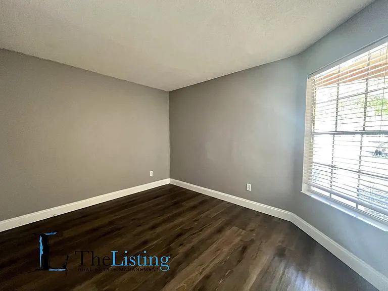 853 Heather Glen Cir — Photo 12