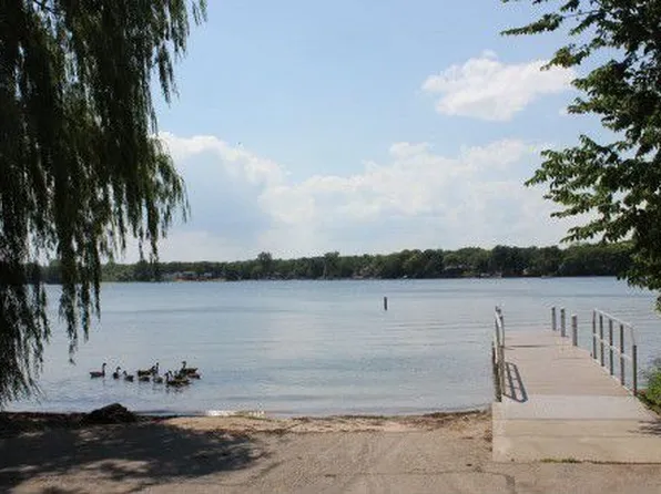 23718 66th St, Salem, WI 53168