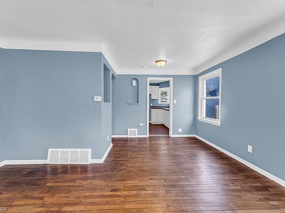 3rd image of 16011 N Lotus Dr