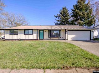 455 S Pershing St, Mount Angel, OR 97362