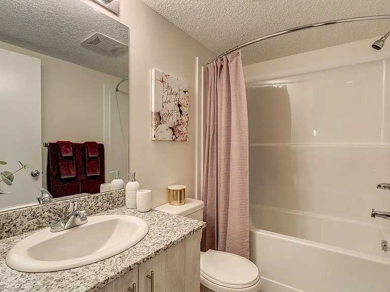 73 Skyview Point Cres NE — Photo 143