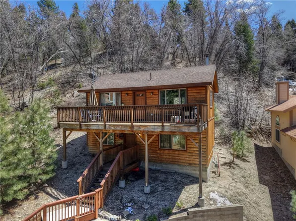 33653 Green Valley Ln, Green Valley Lake, CA 92341