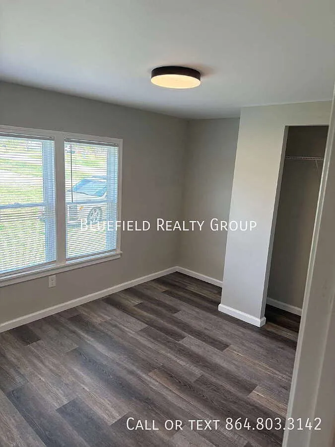 Affordable Co-Living 2 Bedroom 1 Bathroom Home Available Now $850/mo rent — Photo 4