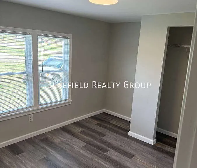 723 Reynolds Rd #A — Photo 4