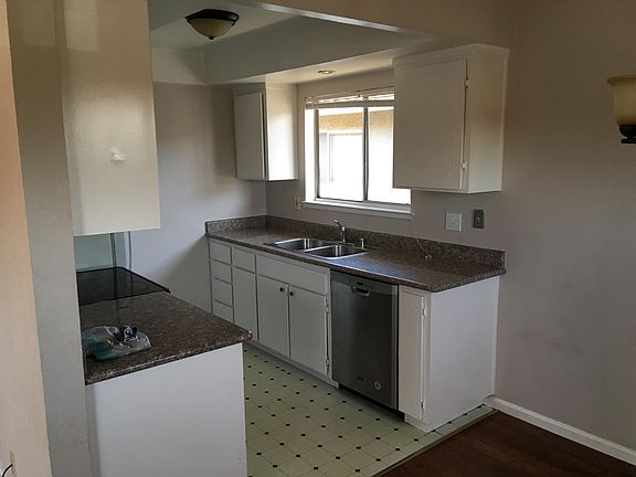 5th image of 1307 Saratoga Ave