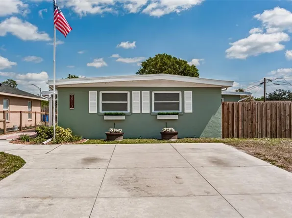 3913 Middlesex Pl, Sarasota, FL 34241