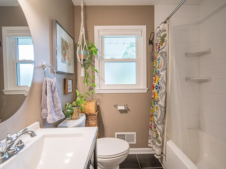 10254 N Sunnycrest Dr — Photo 14