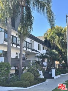 1741 Granville Ave APT 103, Los Angeles, CA, 90025