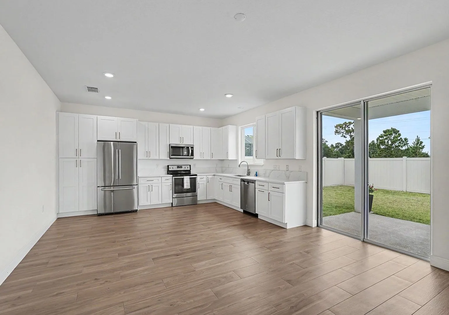 1396 Potenza Drive — Photo 3