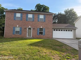5609 Still Meadow Ln, Knoxville, TN 37918