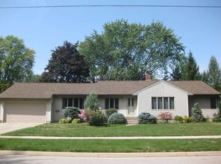 204 Birney St, Essexville, MI