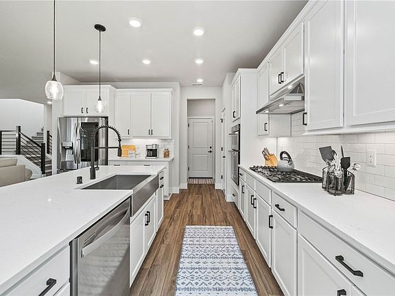3rd image of 33235 Glacier Ave SE #33236