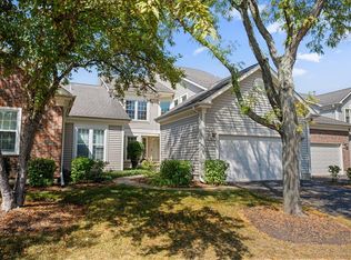 243 Spring Creek Cir, Schaumburg, IL 60173