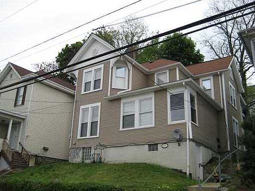 Building Photo 4