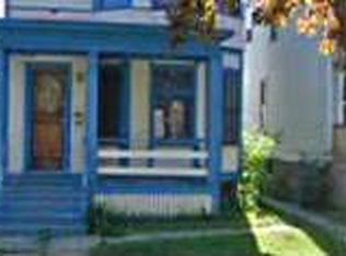 330 N 30th St, Milwaukee, WI 53208