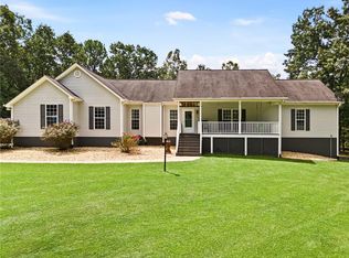 221 Compton Rd, Rockmart, GA 30153