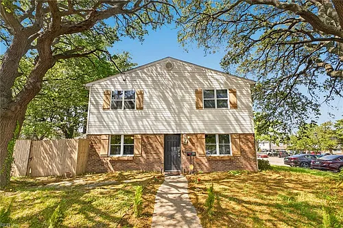 5676 Weblin Dr Photo 1