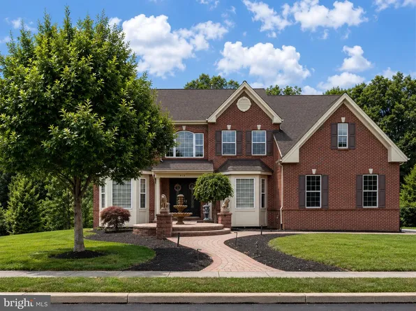 419 Brister Rd, Bensalem, PA 19020