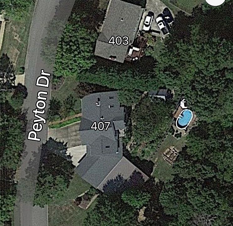 2nd image of 407 Peyton Dr