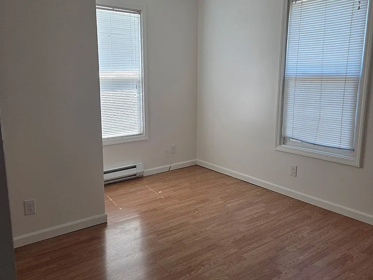 504 Rainier St #3 — Photo 8