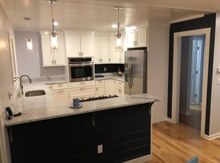 118 Ellery Ave, Middletown, RI 02842