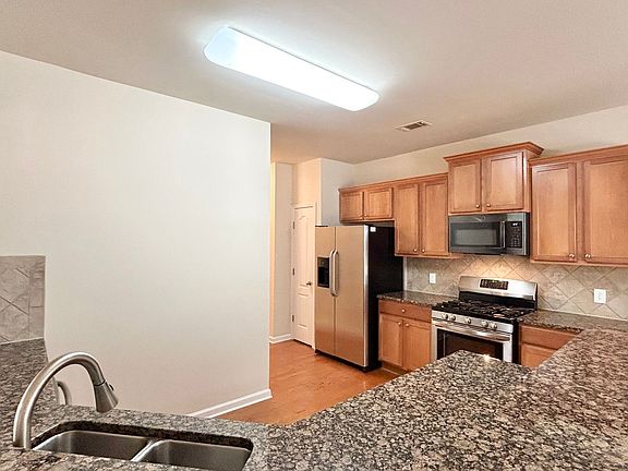 5th image of 3384 Archgate Ct