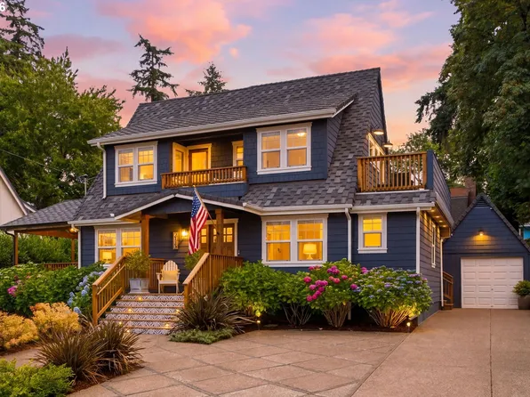214 Northshore Rd, Lake Oswego, OR 97034