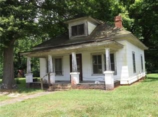 1845 Barnes St, Reidsville, NC 27320