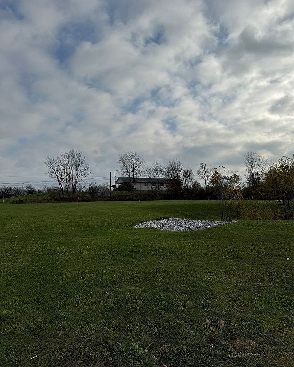 2nd image of 0 W 38th St