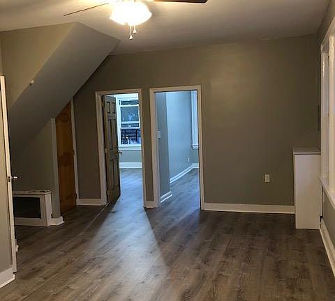 4th image of 62 Scribner Ave Floor 2