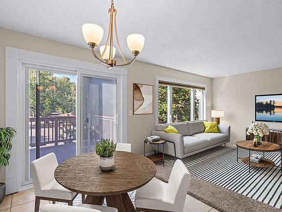 4th image of 13940 Herald Way