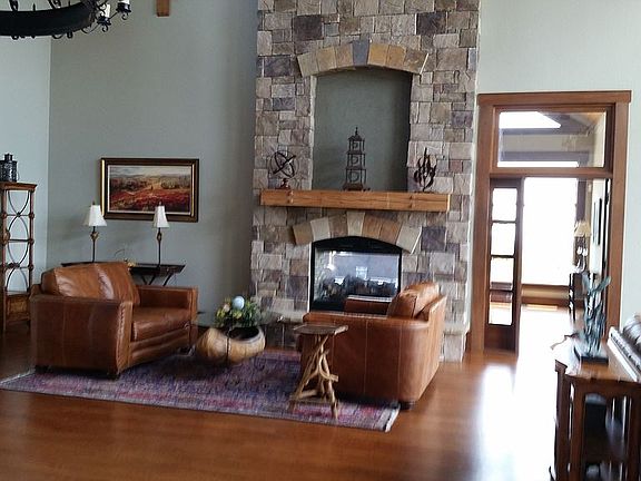 4th image of 104 High Pines Loop Rd